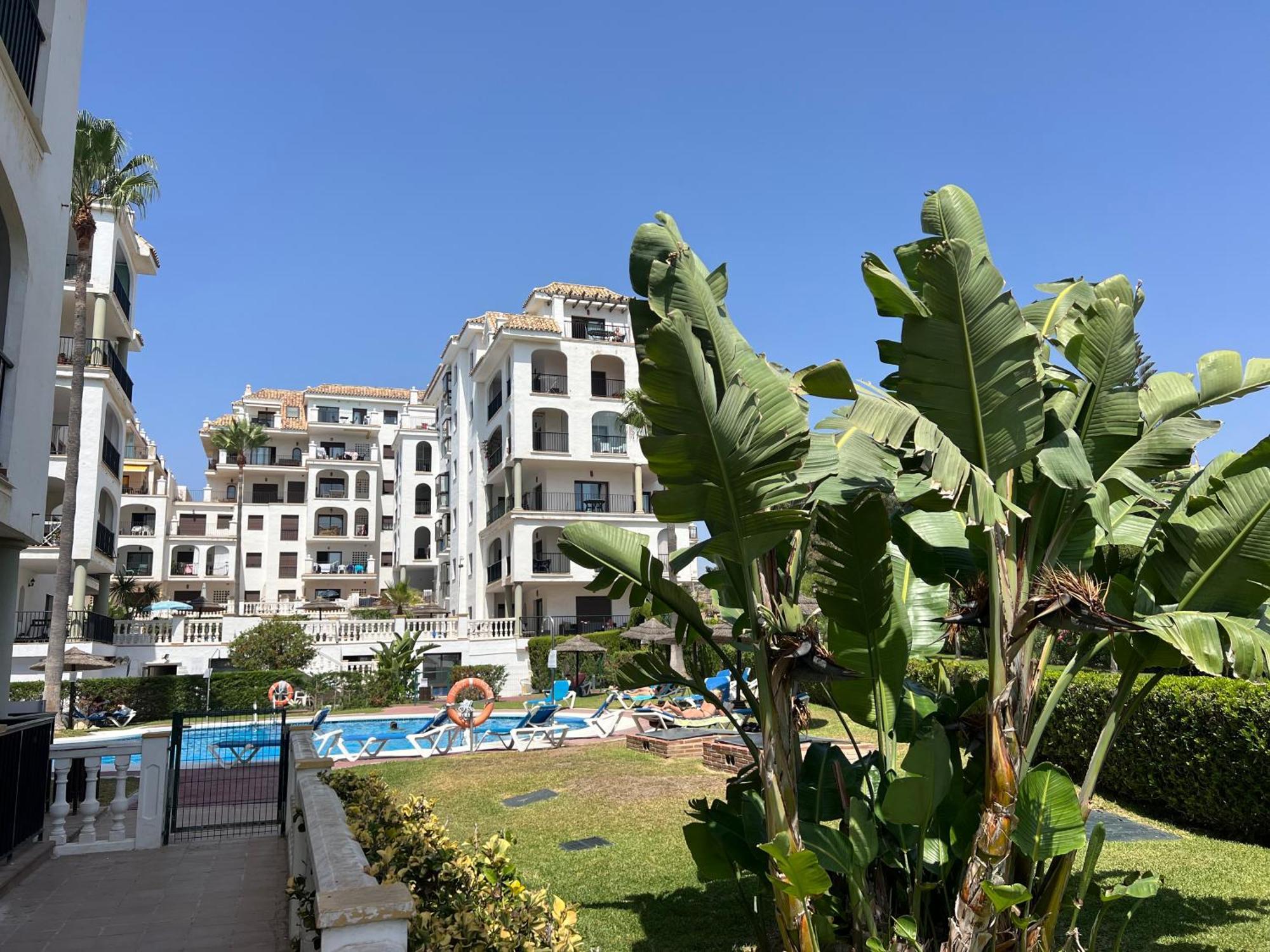 Puerto De La Duquesa Appartement Manilva Buitenkant foto