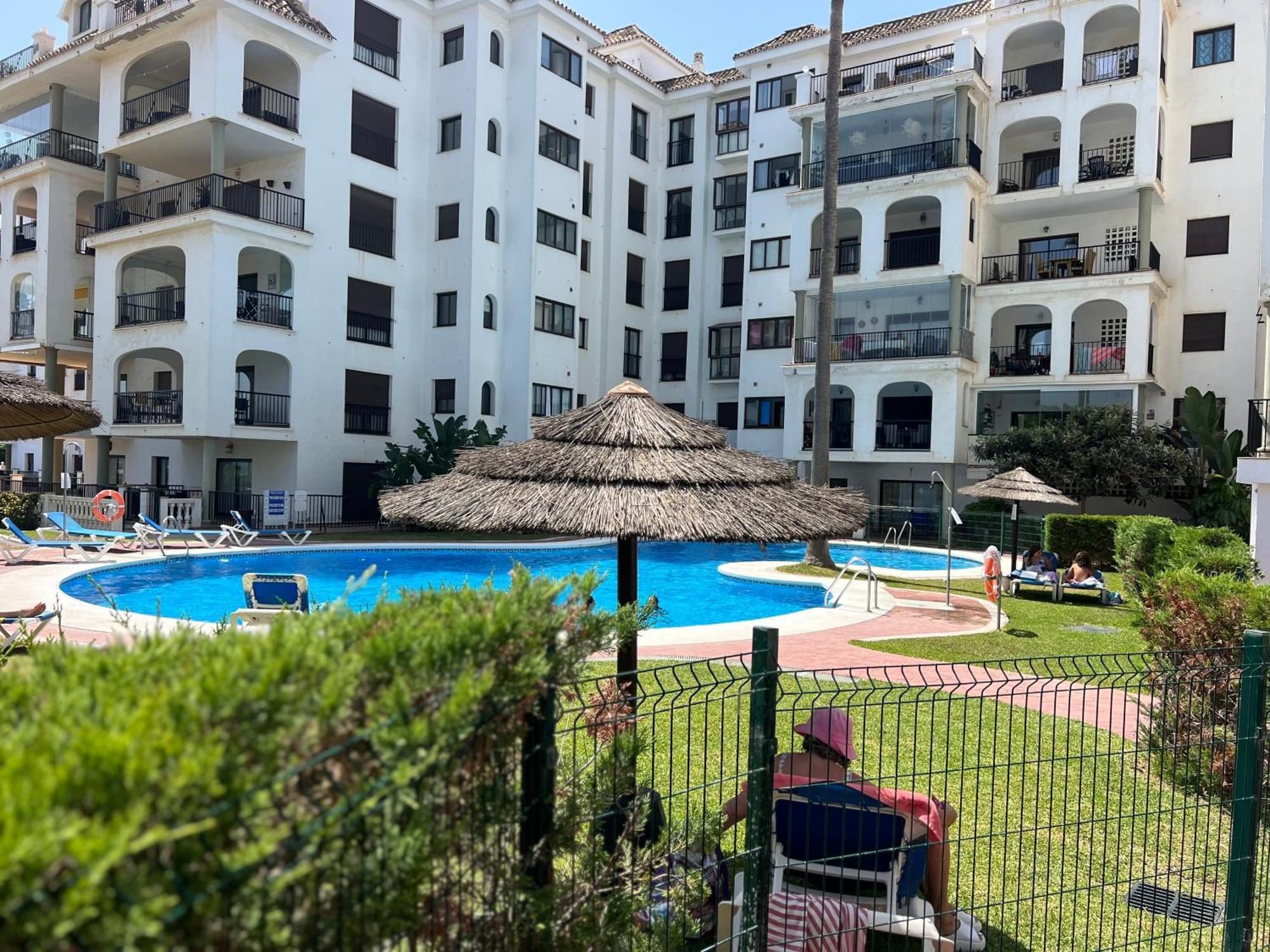 Puerto De La Duquesa Appartement Manilva Buitenkant foto